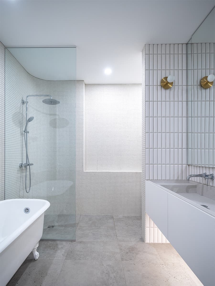 Воздушный интерьер квартиры в Монреале – проект канадской студии Naturehumaine