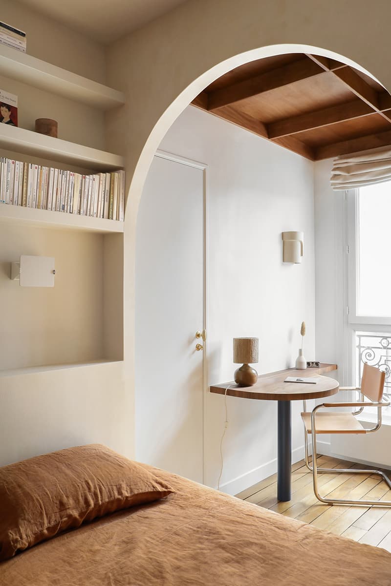 Эргономичная планировка уютной квартиры в Париже – проект Heju Studio