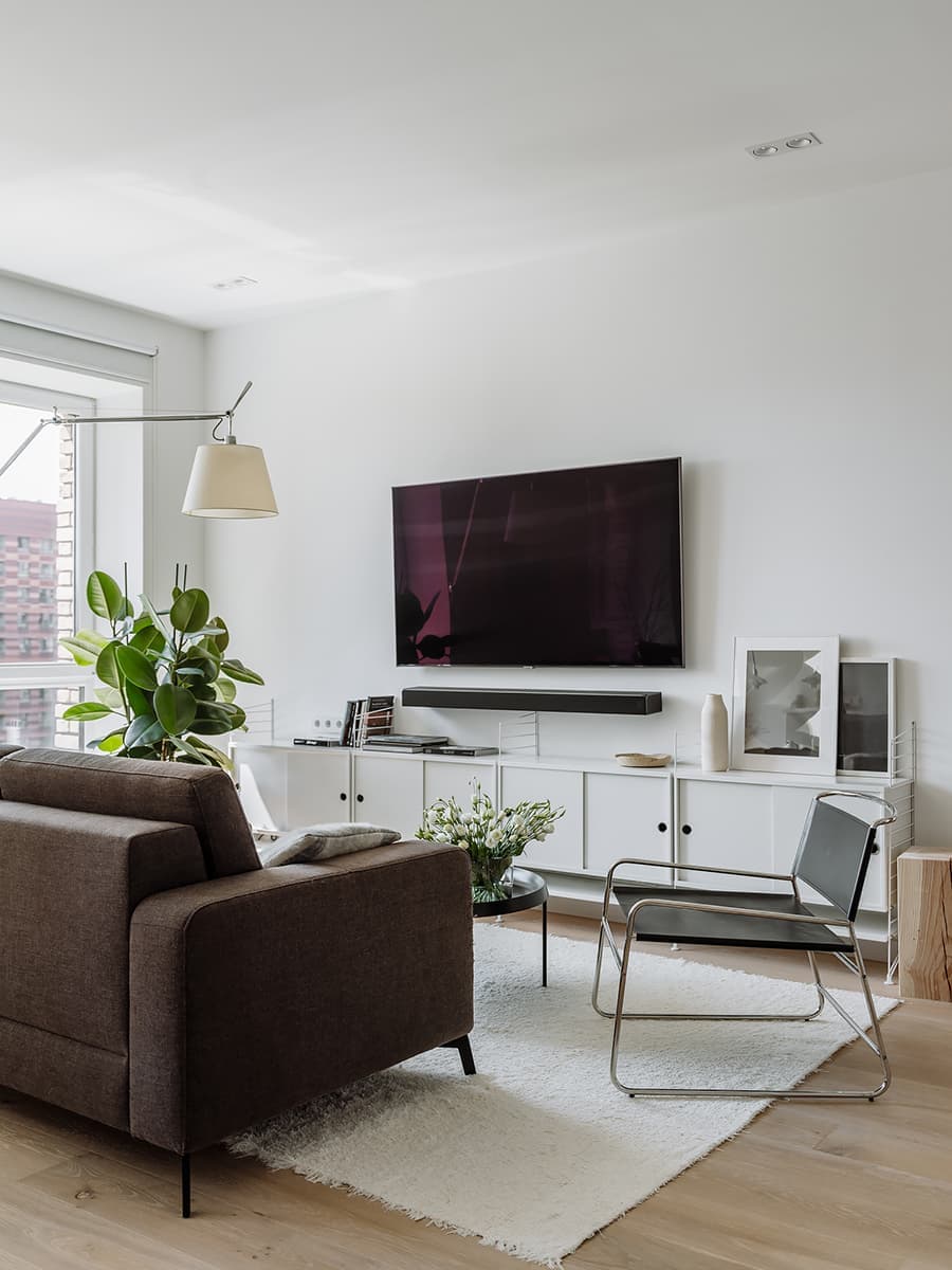 Монохромная квартира со скандинавским настроением – проект студии Style By Sorensen