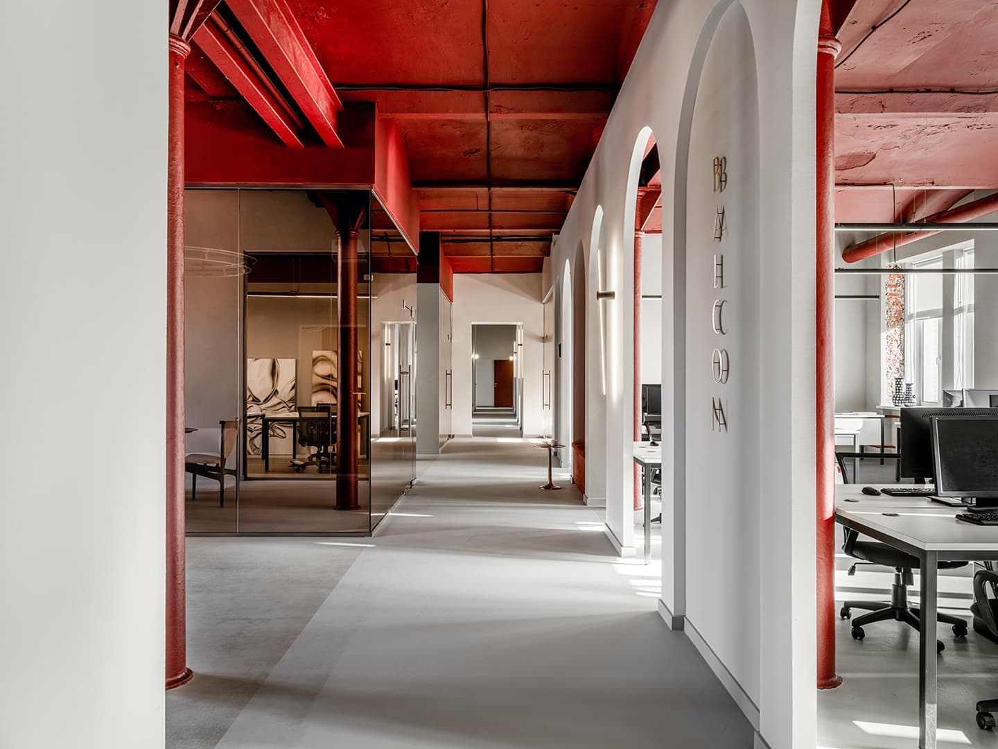 Яркое пространство офиса в здании бывшей типографии Сытина – новый проект BALCON STUDIO