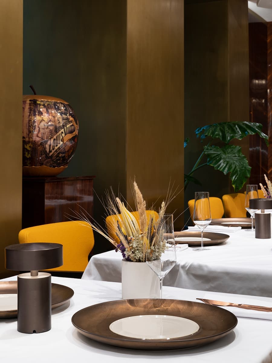 Ироничный интерьер для ресторана Александра Раппопорта – проект дизайнера Елены Крыловой