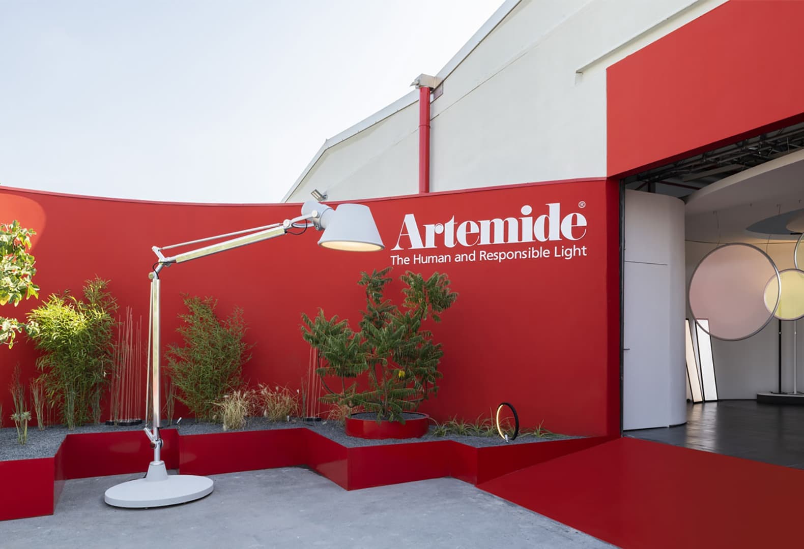 Artemide Exhibition Centre: пространство света и открытого диалога