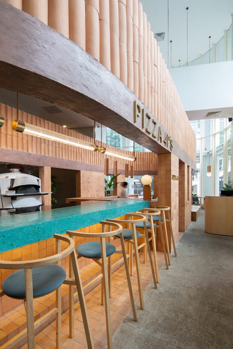 Интерьер пиццерии во Вьетнаме – проект Studio DIG