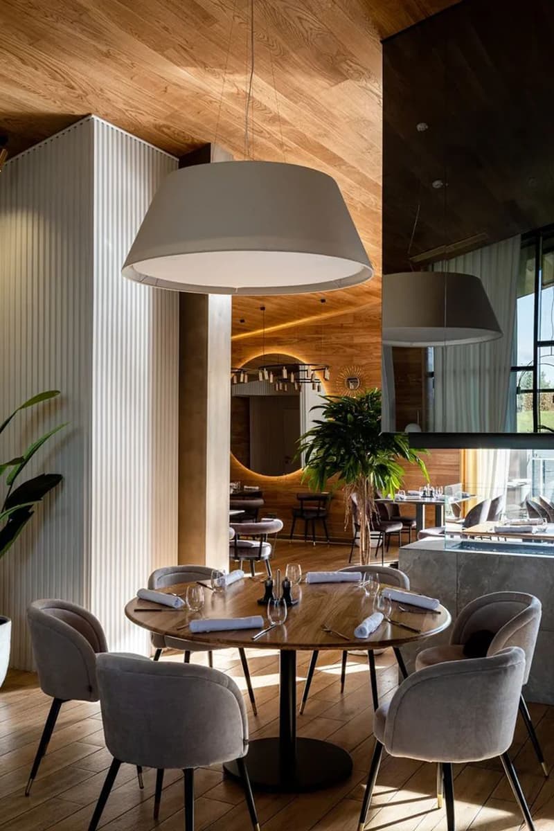 Интерьер ресторана в стиле альпийского шале – проект Elena Krylova Studio