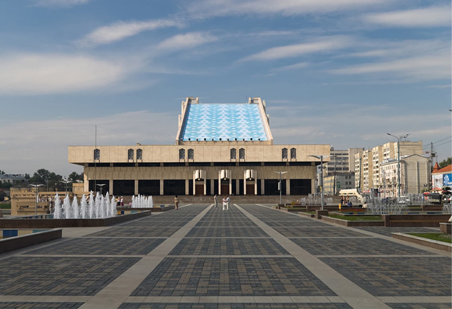 Нынешнее здание Татарского Государственного Академического Театра им. Галиаскара Камала