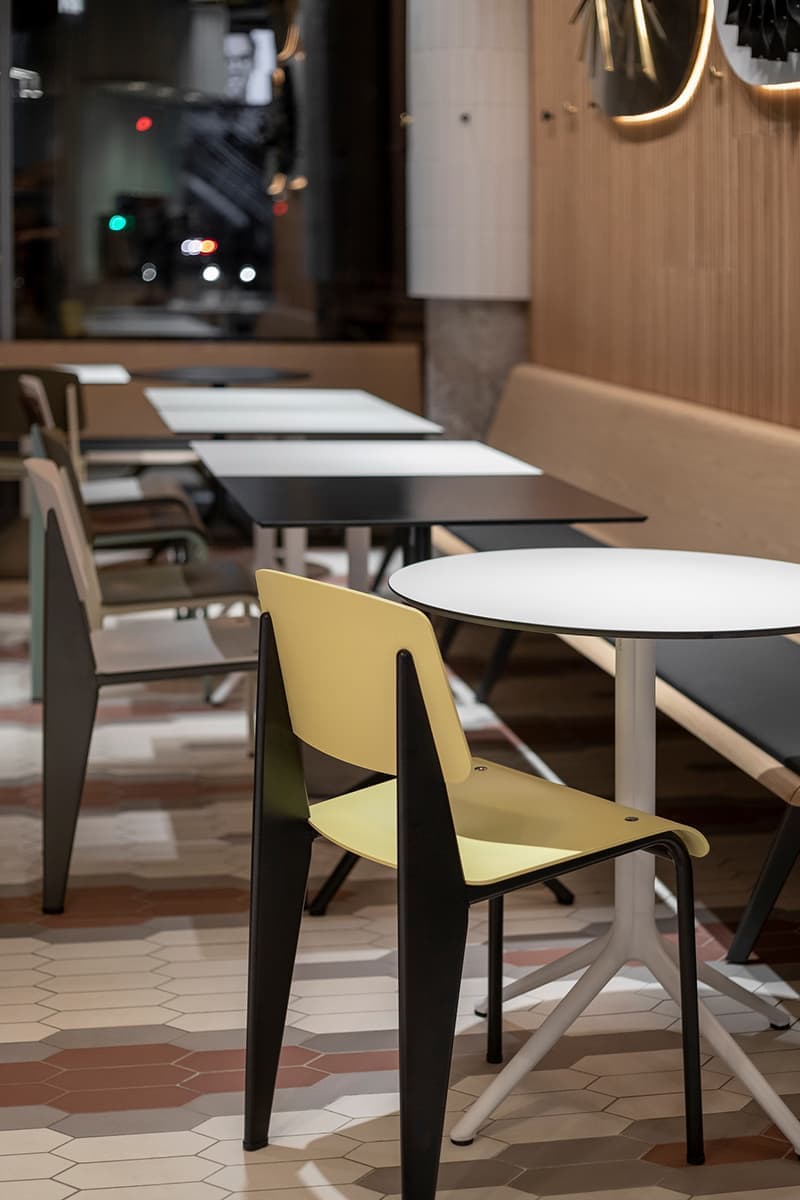 Красочный интерьер новой «Кулинарной лавки Братьев Караваевых» – проект Евгения Щетинкина