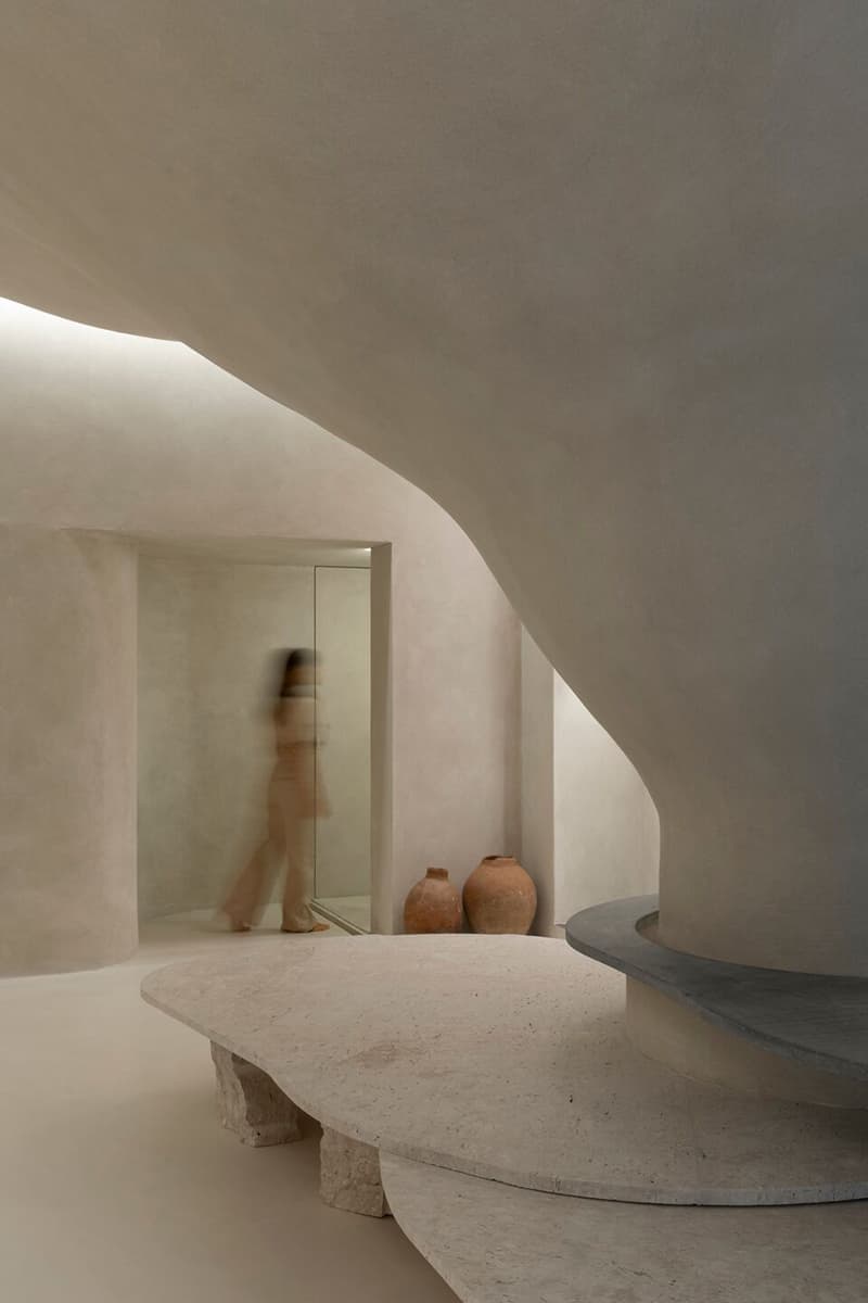 Красота несовершенства в интерьере магазина одежды – проект Aia Estúdio + Raphael Tepedino