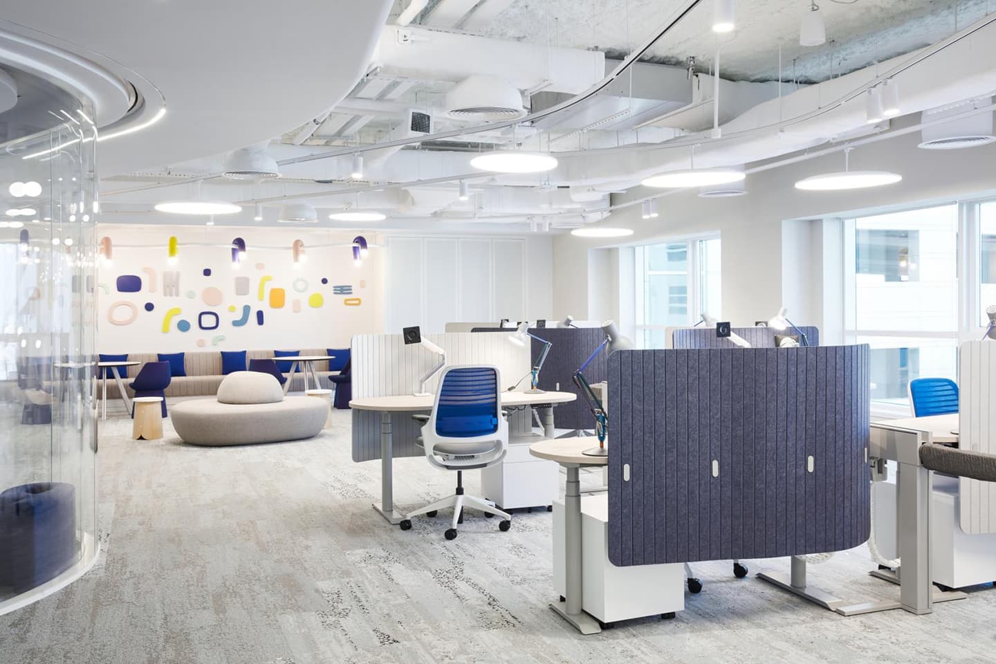 Красочный офис, где любой взрослый может почувствовать себя ребенком – проект Паллави Дин