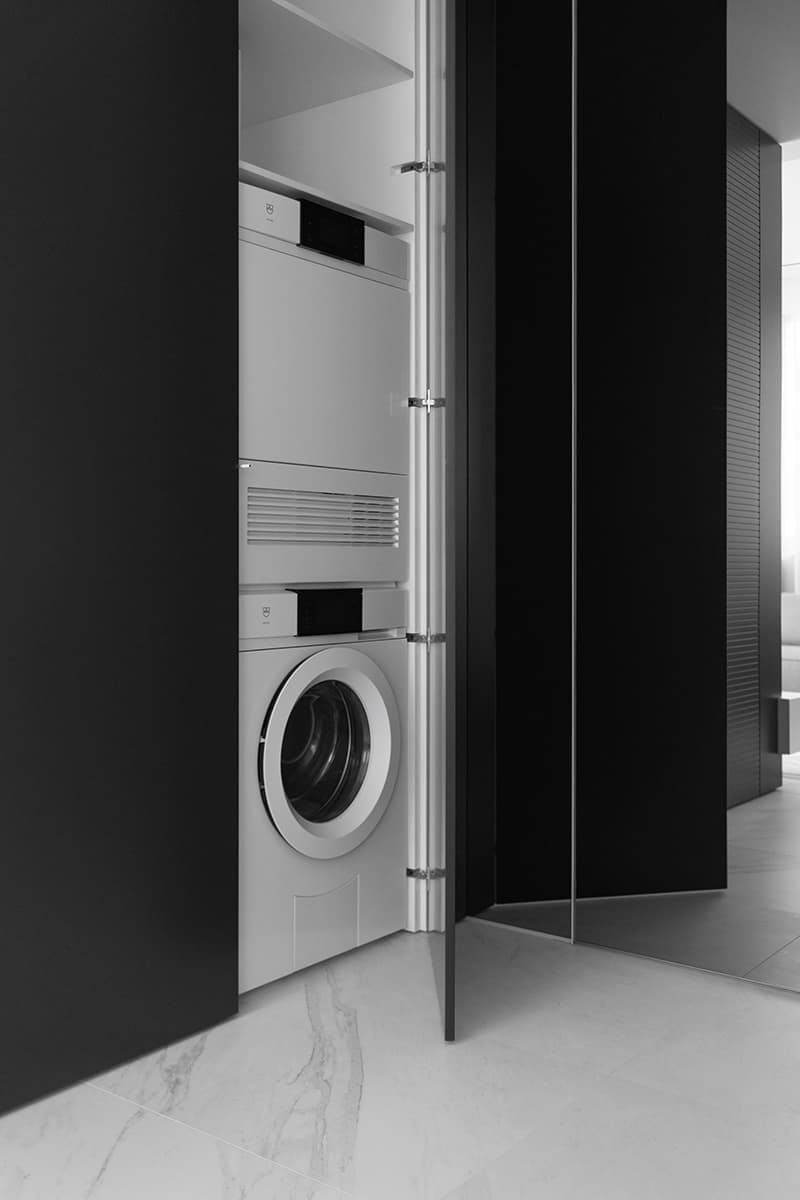 Минималистичная квартира с необычными молдингами – проект ARTIMITRO INTERIORS