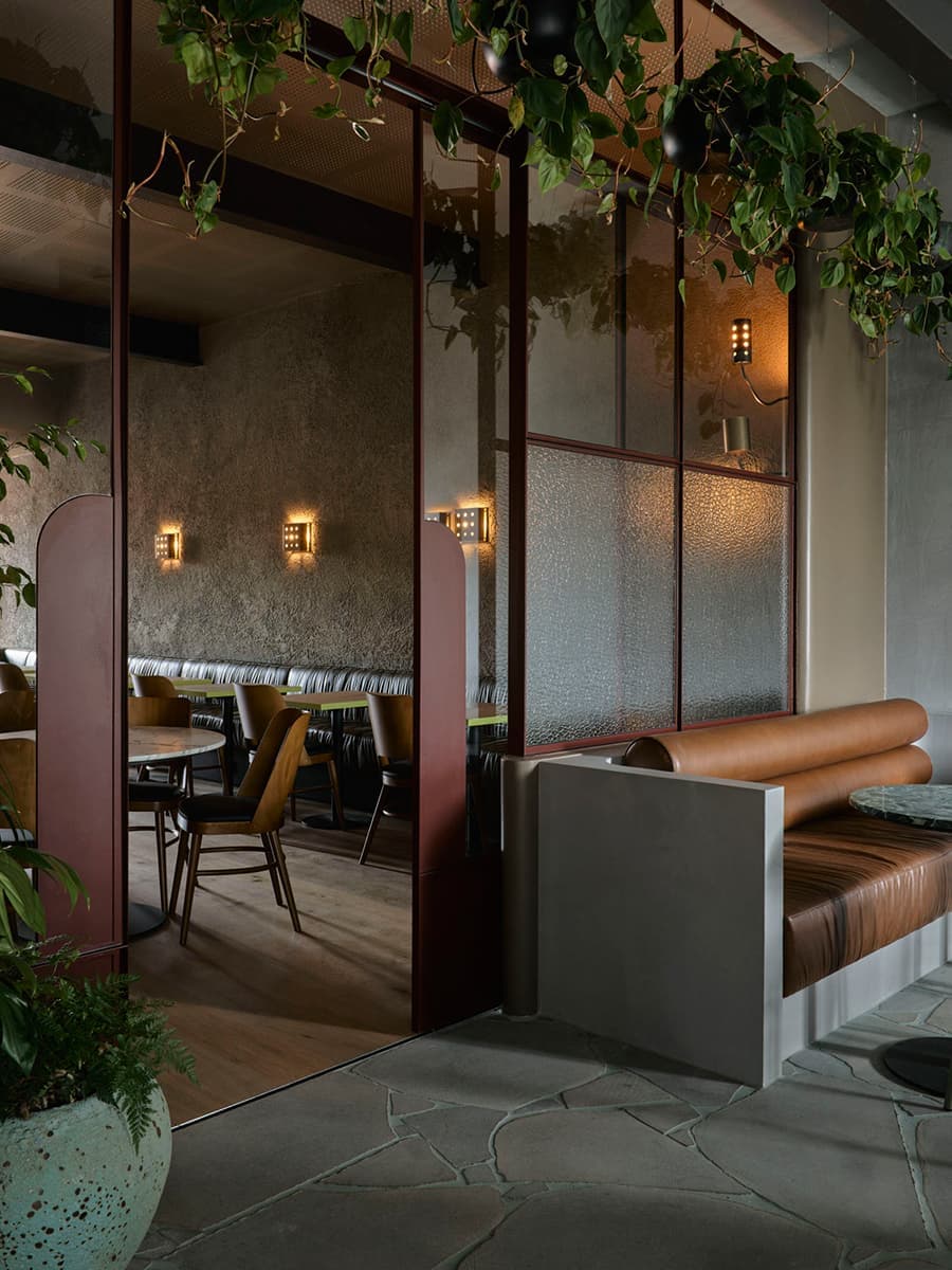 Декадентский интерьер ресторана в Мельбурне – проект Flack Studio