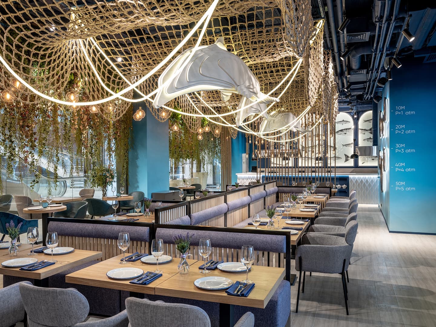 Интерьер ресторана в морской тематике – проект Elena Krylova Studio