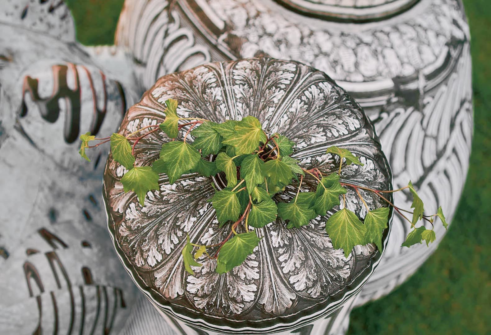 Ирина Корина, надувная скульптура «Отдыхающая развалина». Фото: @bytoma, галерея JART