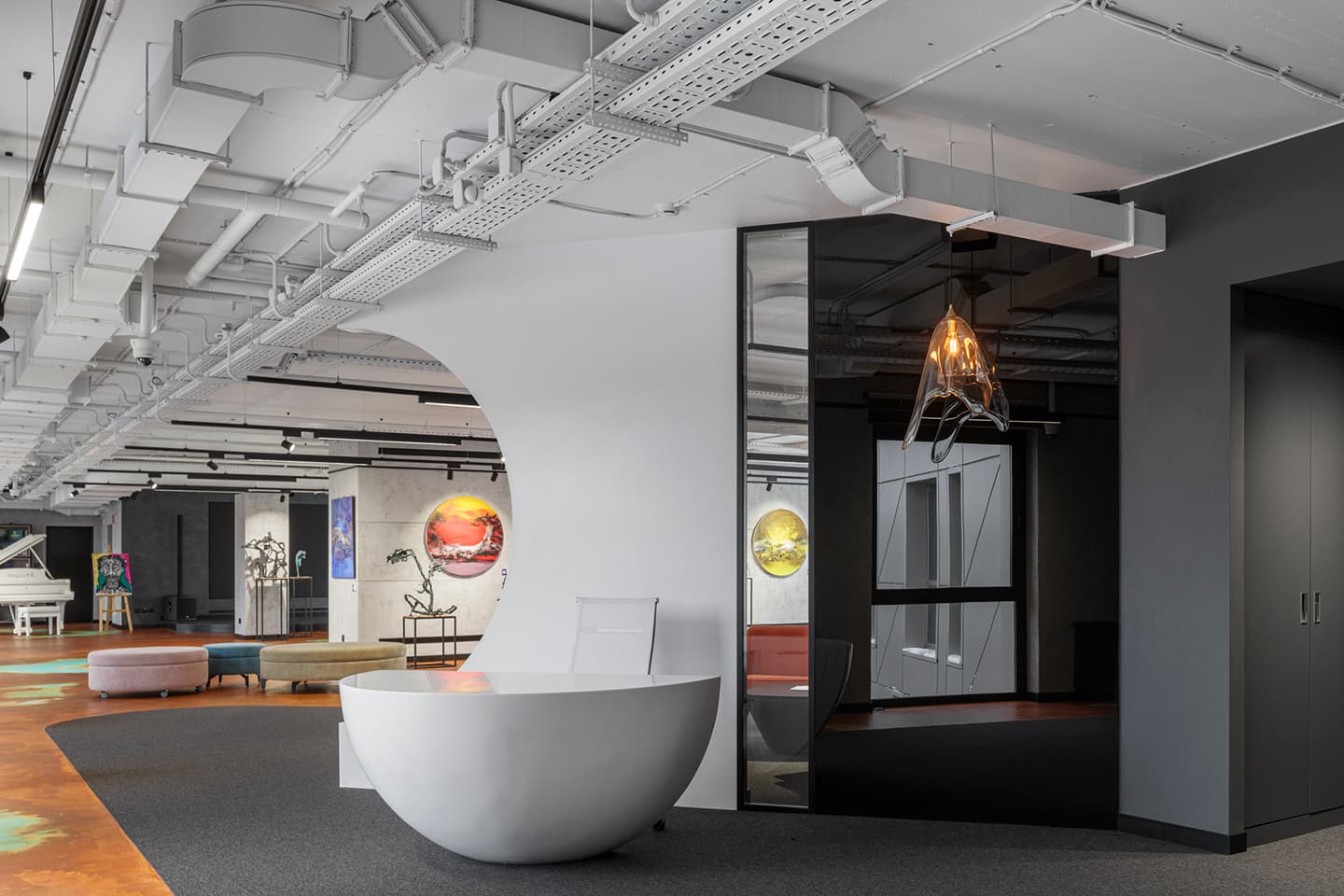 Интерьер интерактивной галереи с VR-пространством – проект ABD architects