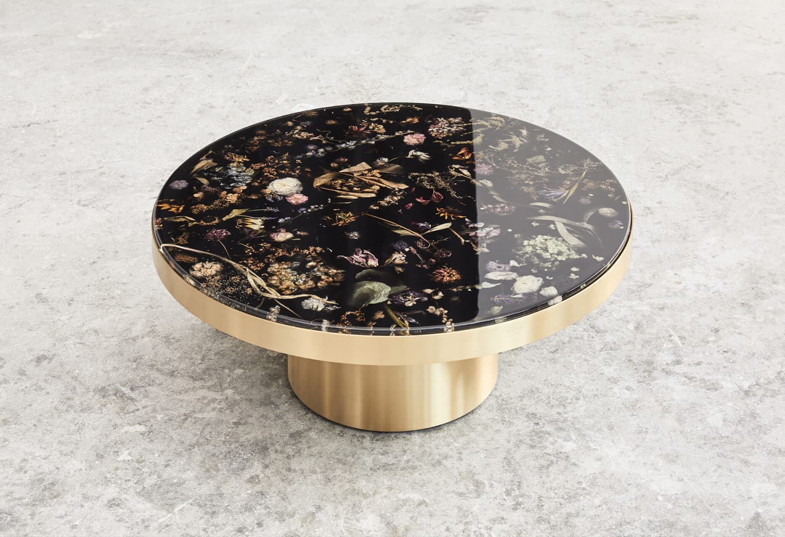 Марцин Русак. Журнальный столик Flora II Brass