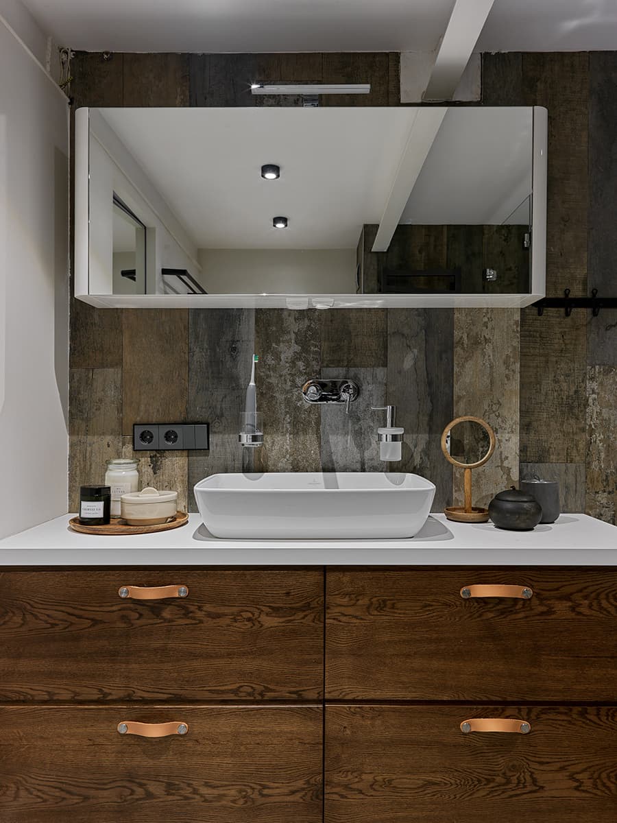 Двухэтажная квартира с эстетикой нью-йоркских лофтов – проект ToTaste.studio