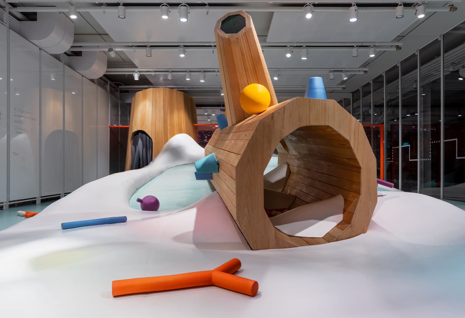 Новое пространство «Ателье» в «ГЭС-2». Игровая площадка в зоне Леса