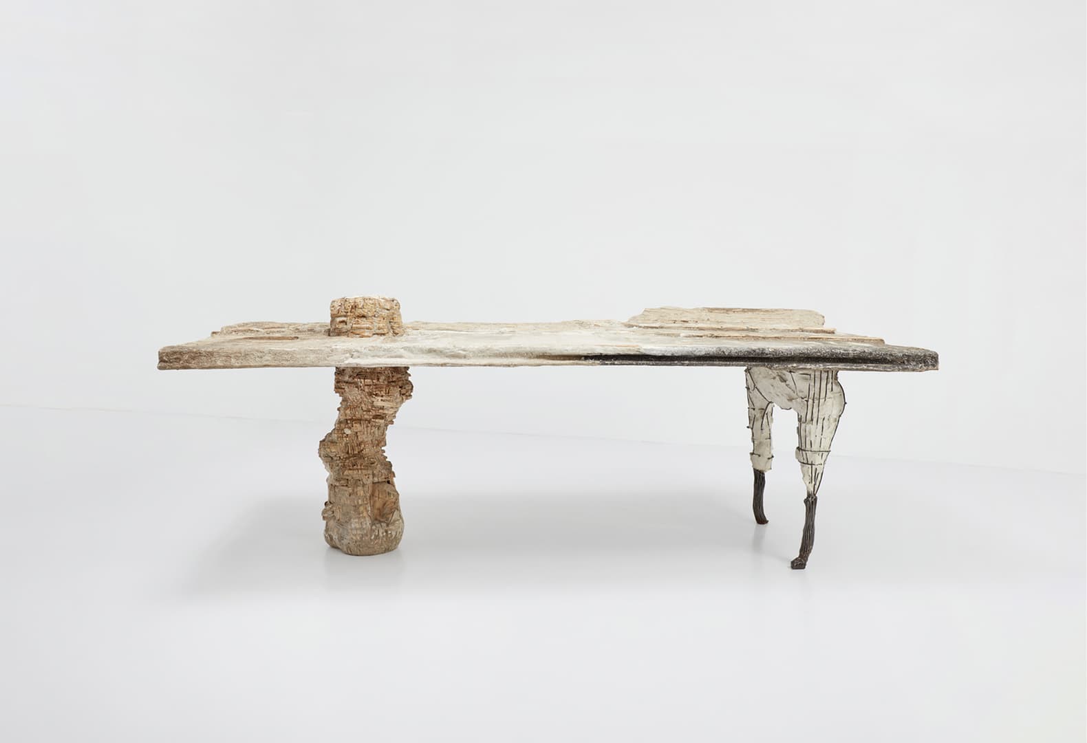 Фото: Carpenters Workshop Gallery