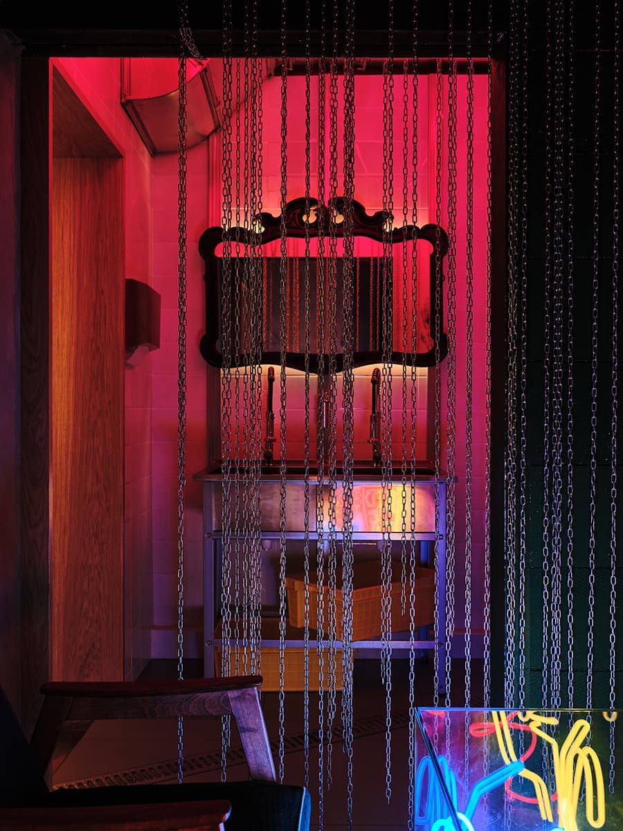 Оригинальный интерьер азиатского ресторана с открытой кухней – проект DA bureau