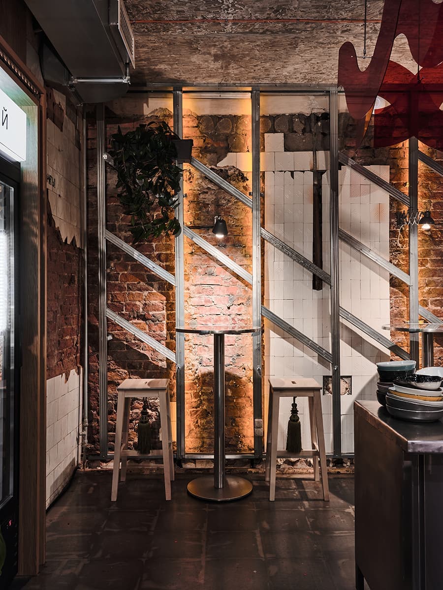 Оригинальный интерьер азиатского ресторана с открытой кухней – проект DA bureau