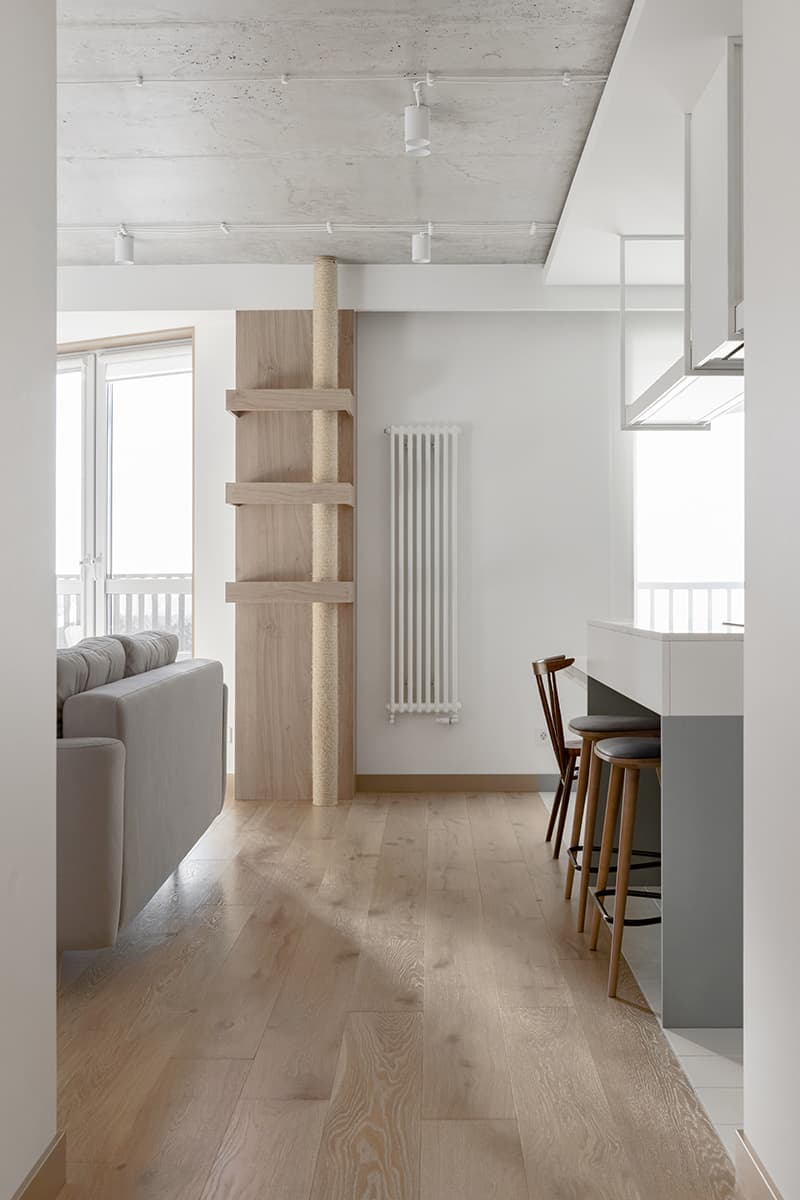 Квартира в голубых тонах с элементами mid-century modern – проект Kononov Studio