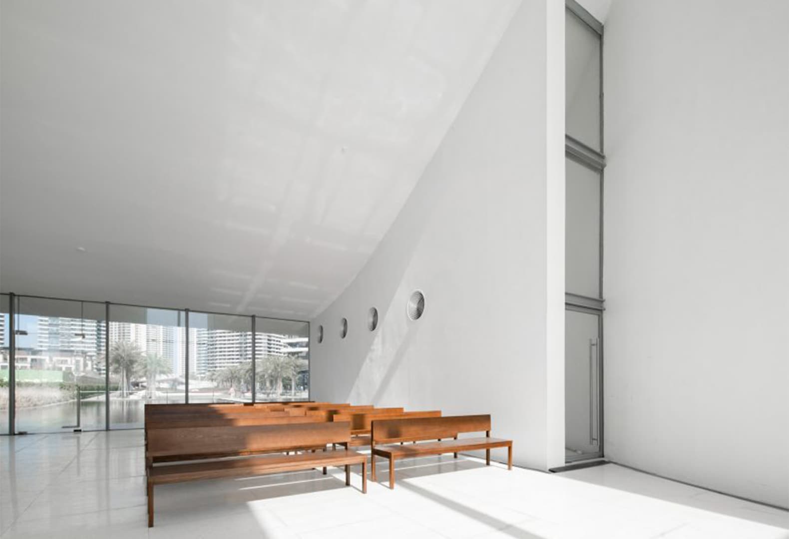 Seaside Chapel of Jinting Bay, O-office Architects. Фото: Ву Симин