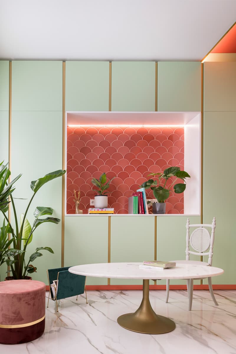 Трансформация старого галантерейного магазина в модную квартиру-студию – проект OOIIO Arquitectura