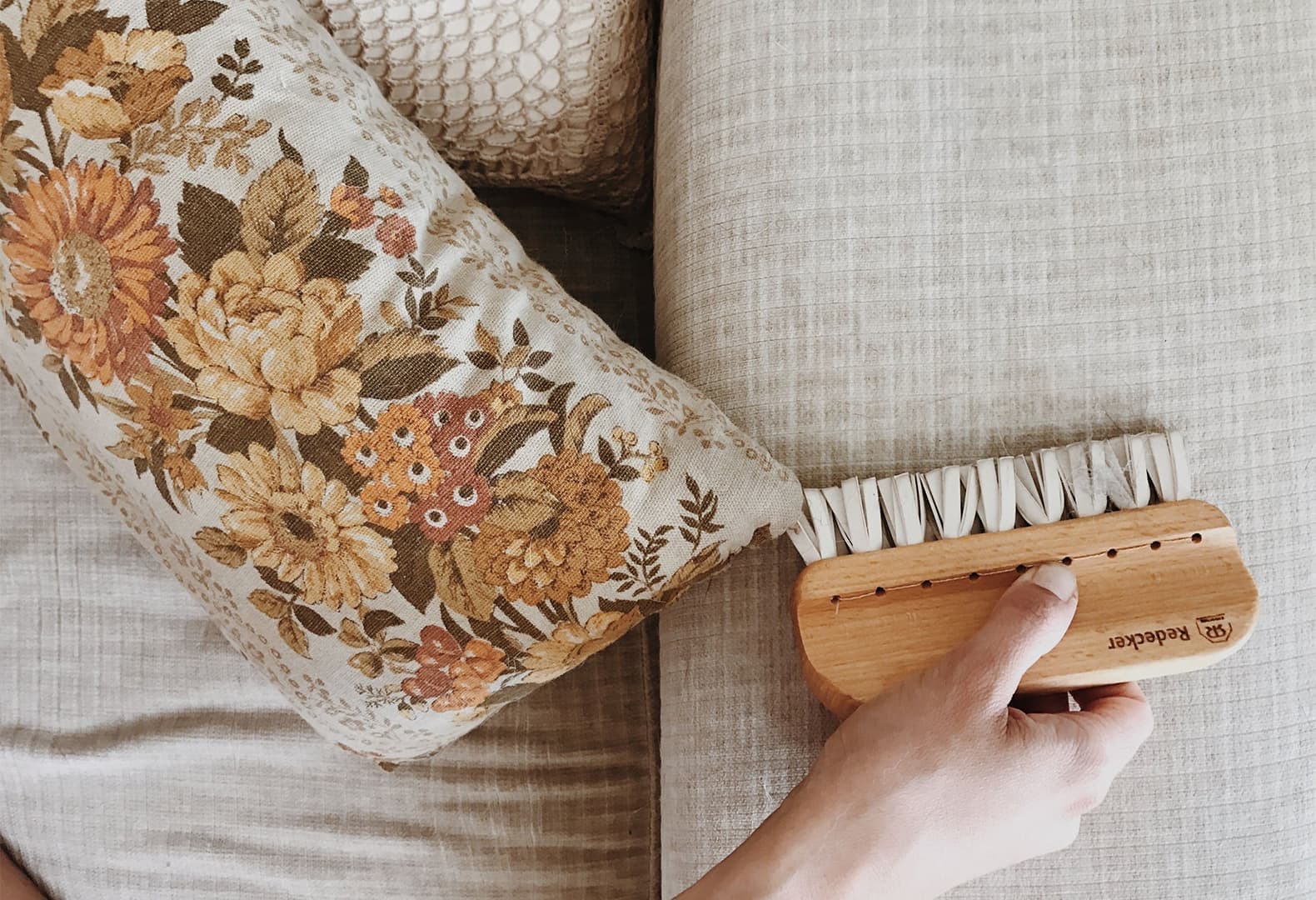 Многоразовая щетка для чистки одежды и мебели, Burstenhaus Redecker