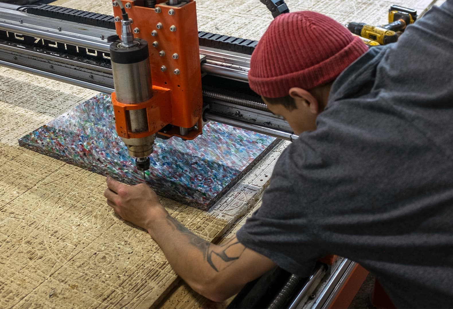 Серия TAU RECYCLED от студии Qullar