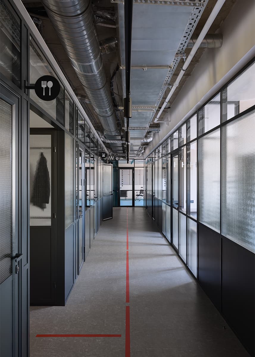 «Многослойный» интерьер коворкинга в стилистике американского урбанизма – проект MODGI Group