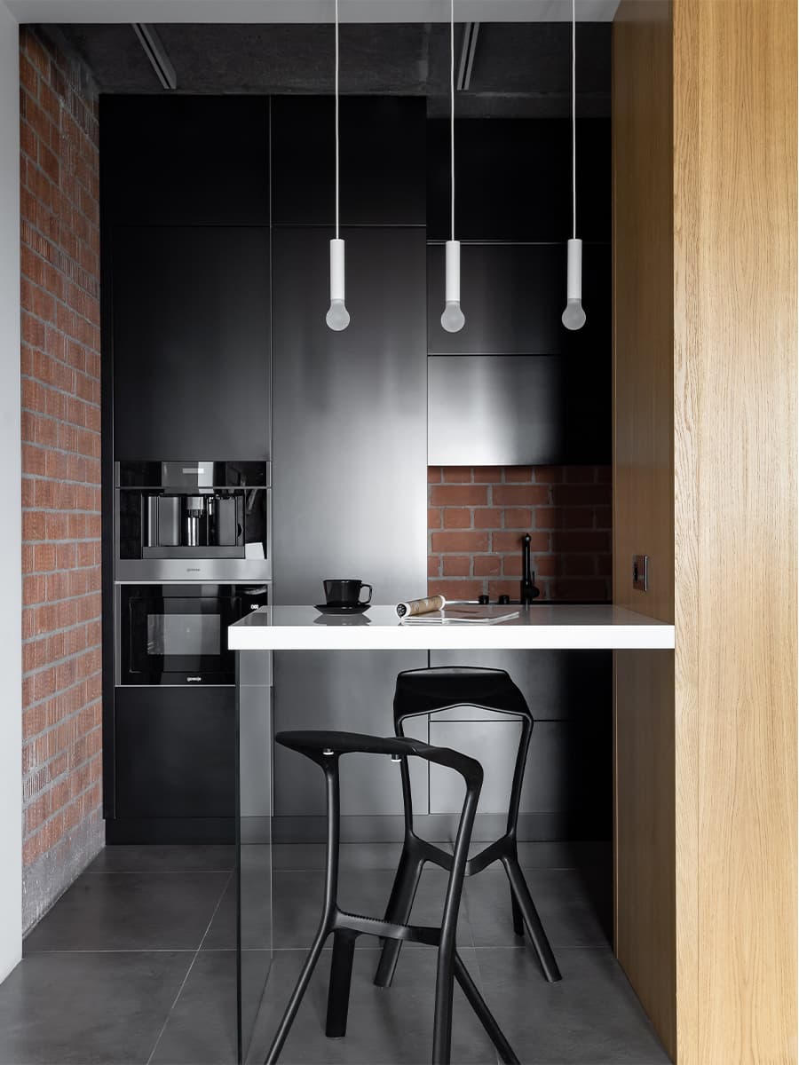 Контрастный интерьер офиса для челябинского архитектурного бюро – проект Юлии Стариковой