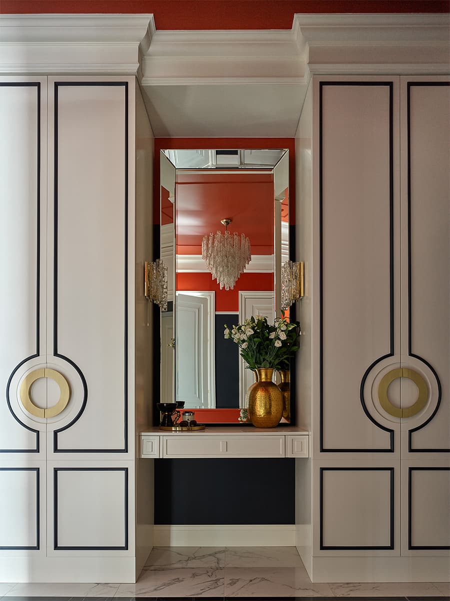 Бескомпромиссное самовыражение в интерьере квартиры на Патриарших прудах – проект Алисы Шабельниковой