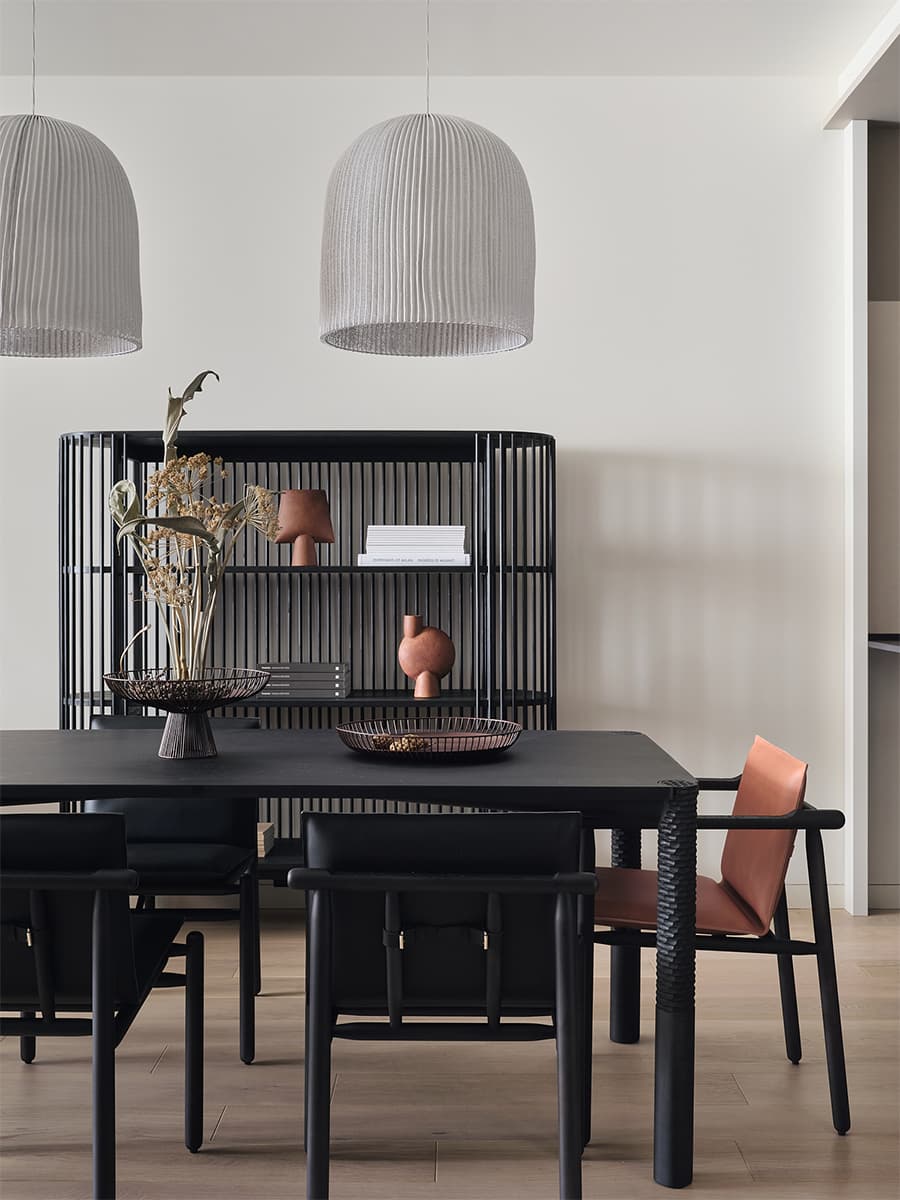 Интерьер питерской квартиры с этническими мотивами – проект LIVET Architects