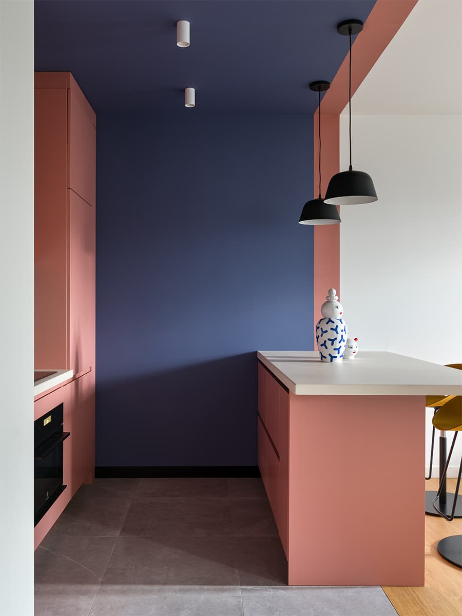 Жизнерадостный интерьер минской квартиры для молодой девушки – проект Михаила Курносова