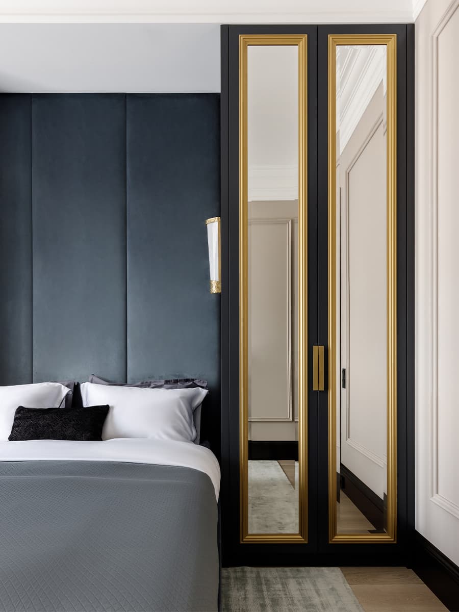 Изысканный интерьер с авторской мебелью для квартиры в центре Москвы — проект Дины Салаховой