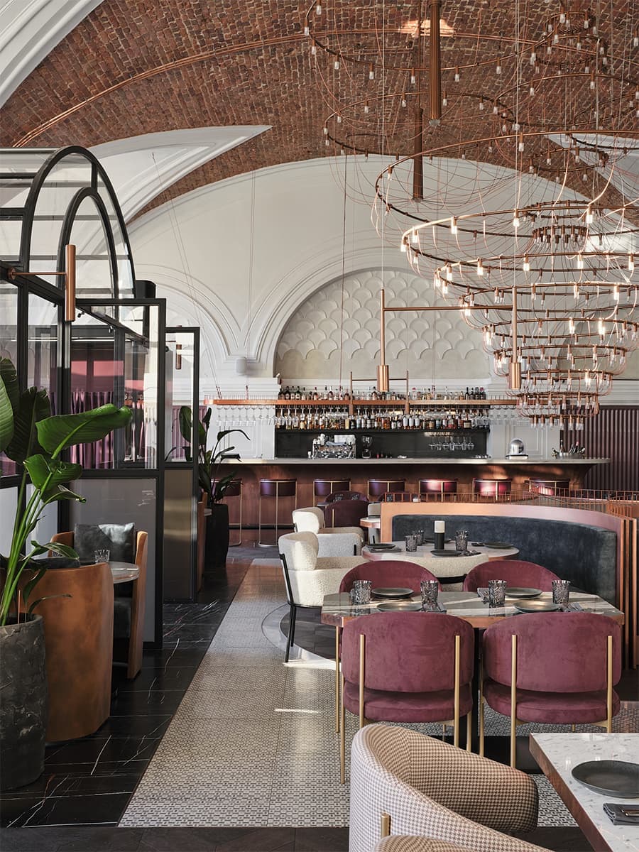 Театральный интерьер ресторана в культурной столице – проект MODGI Group