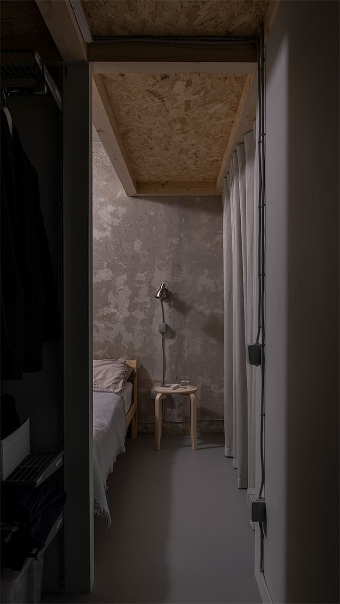 Советская плитка и бетонные стены в интерьере московской квартиры – проект Тихой Студии