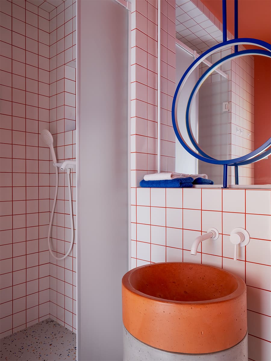 Молодежный интерьер апартаментов для сдачи в аренду — проект Юрия Луценко