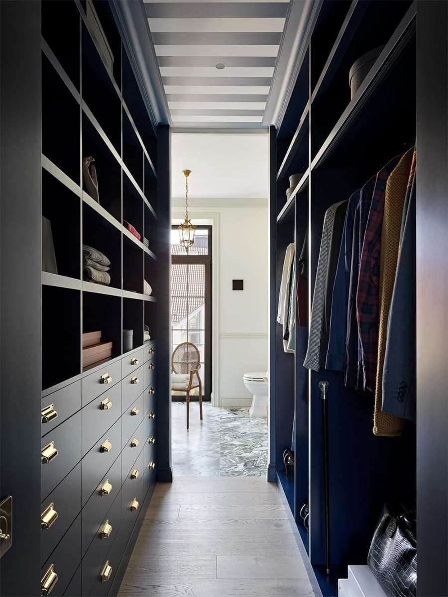 Новое прочтение классического стиля в интерьере семейного дома – проект бюро Kate Hominess