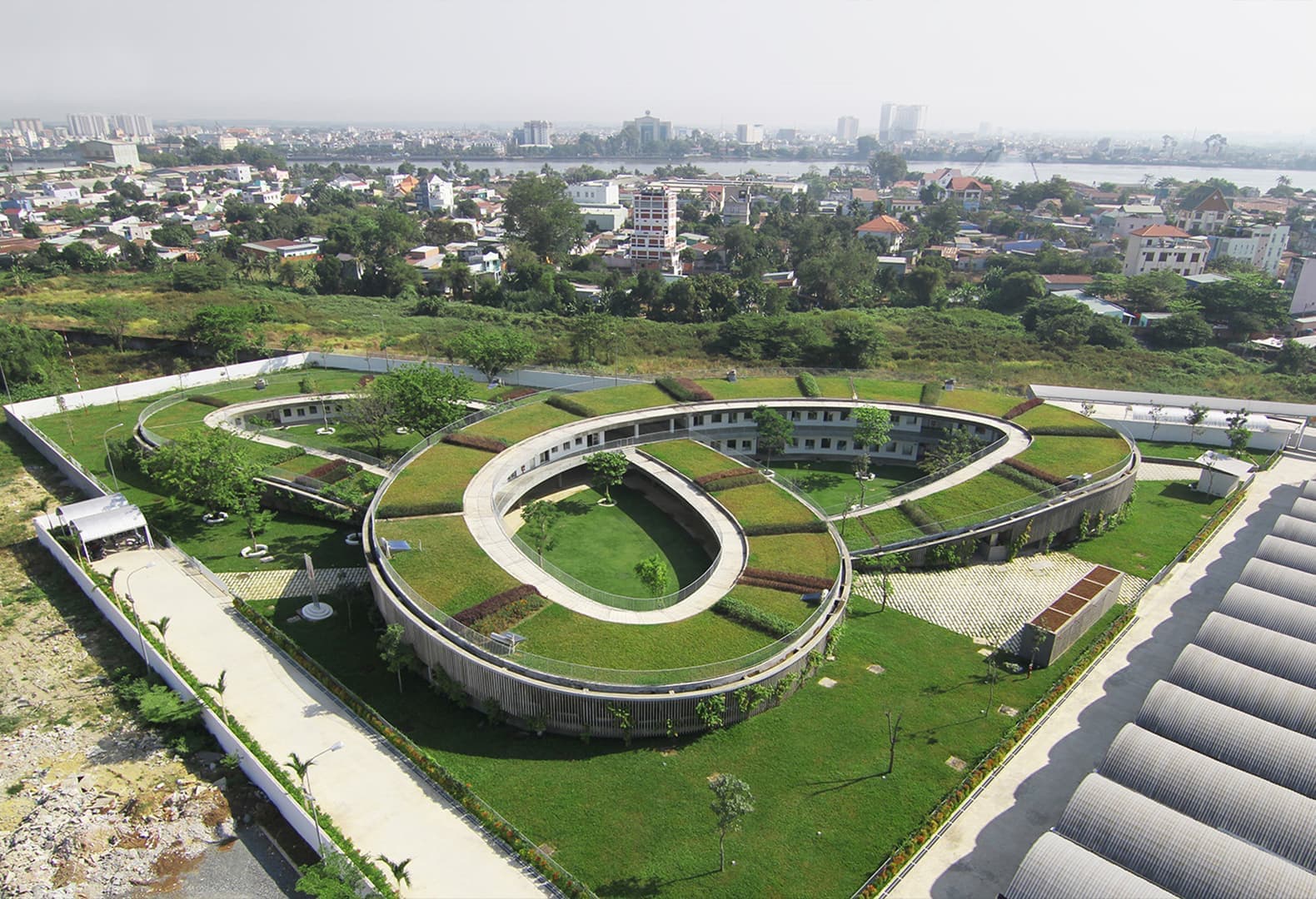 Farming Kindergarten. Фото: © Hiroyuki Oki; © Gremsy