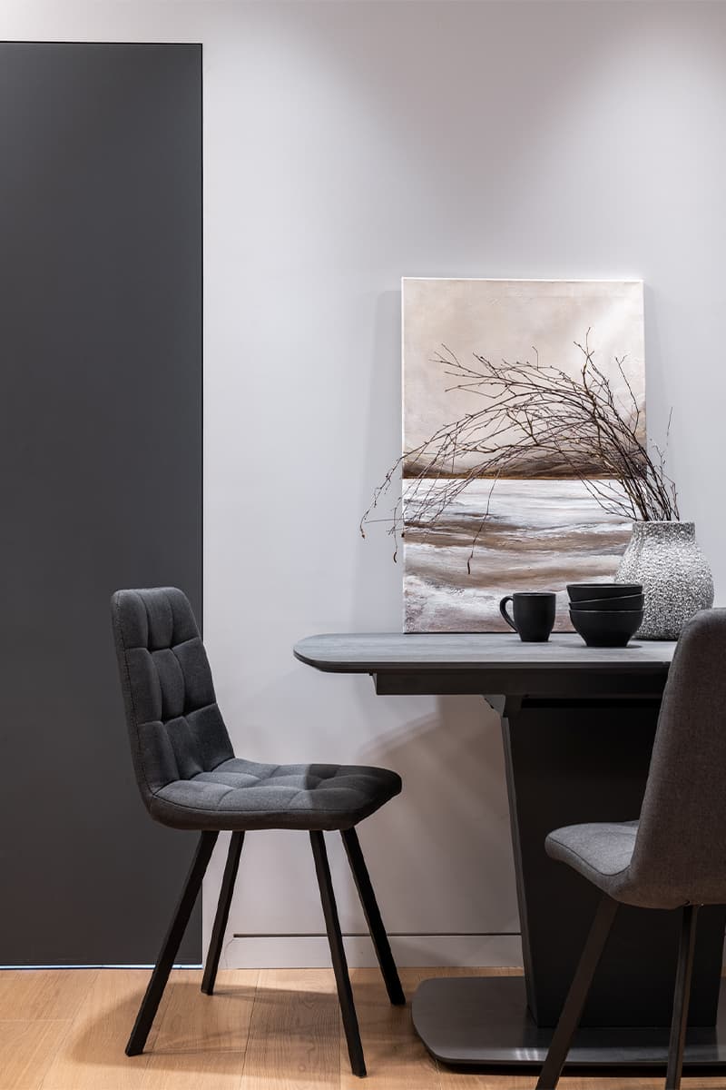 Сдержанный интерьер квартиры с двумя просторными спальнями – проект Карине Мхитарян