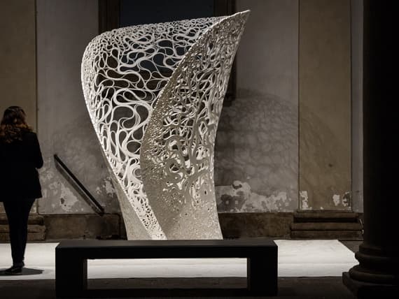 Zaha Hadid Architects распечатали на 3D-принтере экспериментальную скульптуру Zaha Hadid Architects распечатали на 3D-принтере экспериментальную скульптуру