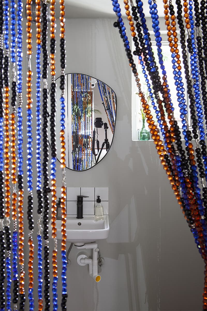 По-домашнему уютный интерьер кафе в Белграде – проект FREYA Architects