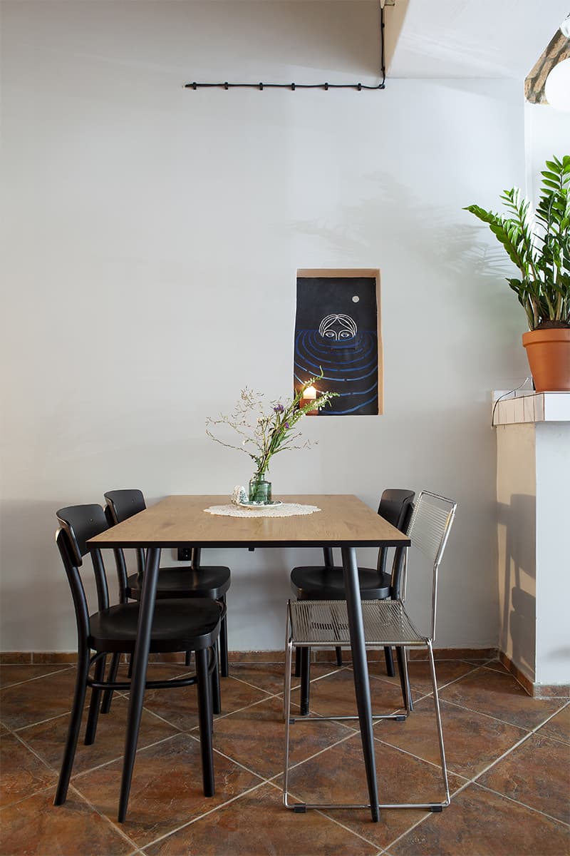 По-домашнему уютный интерьер кафе в Белграде – проект FREYA Architects