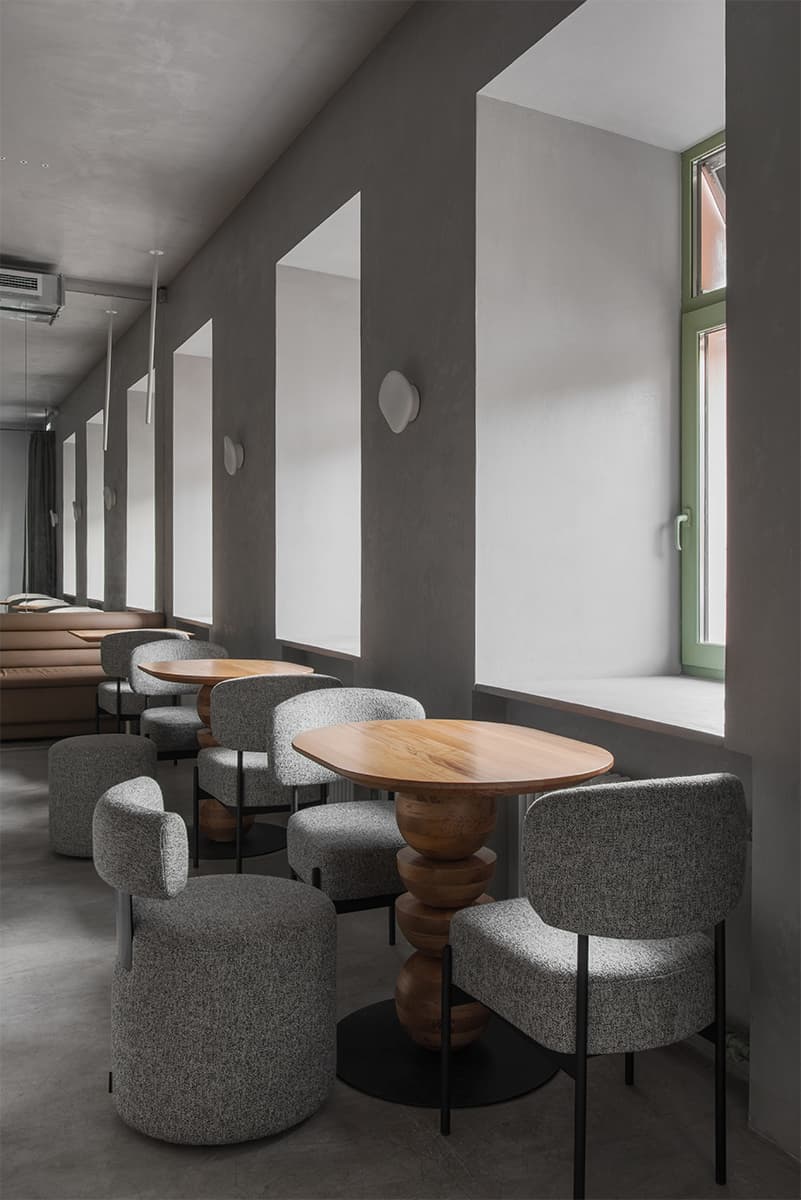 Лаконичный интерьер кондитерской, пронизанный атмосферой Санкт-Петербурга – проект QUADRUM Studio