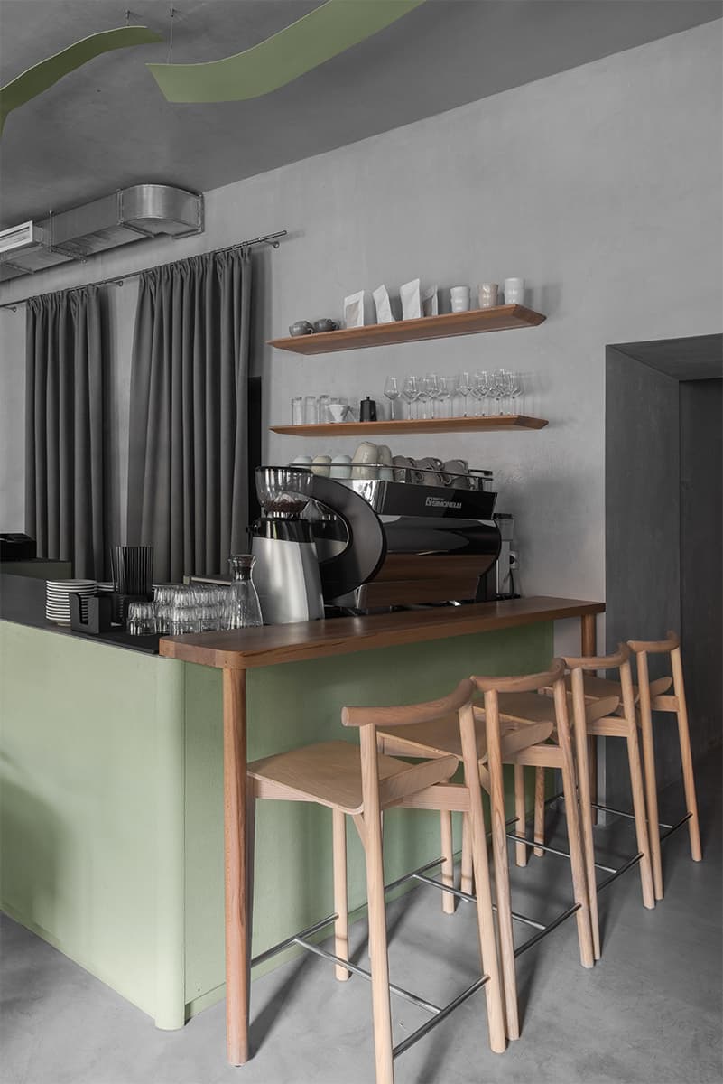 Лаконичный интерьер кондитерской, пронизанный атмосферой Санкт-Петербурга – проект QUADRUM Studio