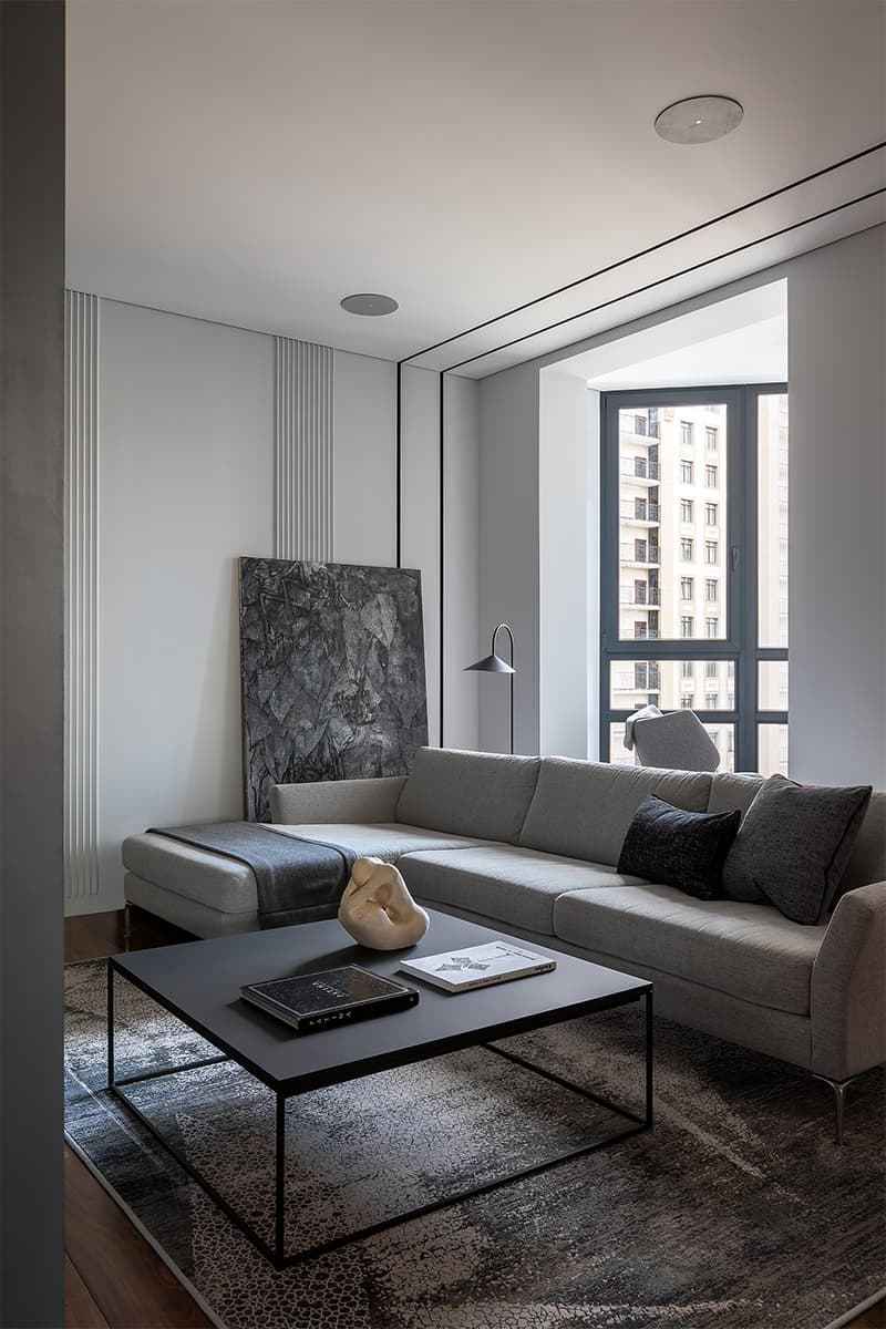 Найти пятый угол: интерьер квартиры с диагональными стенами и нелинейной планировкой – проект Ольги Божьевой