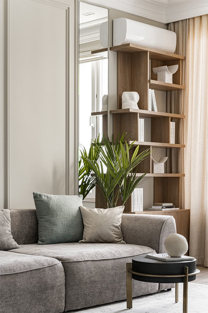 Пятьдесят оттенков бежевого в интерьере небольшой квартиры для молодой девушки – проект Алены Герасимовой