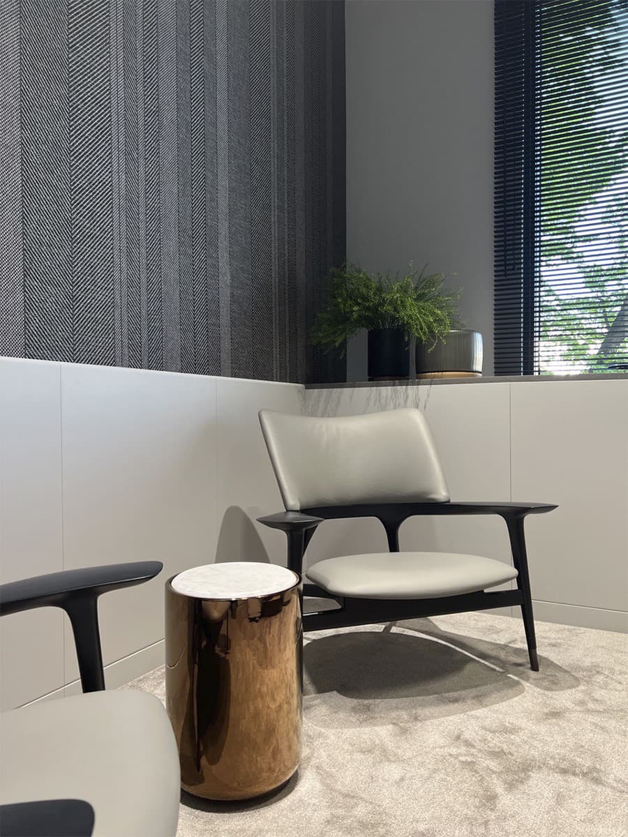 Преображение компактного офиса в центре Екатеринбурга – проект Екатерины Елизаровой