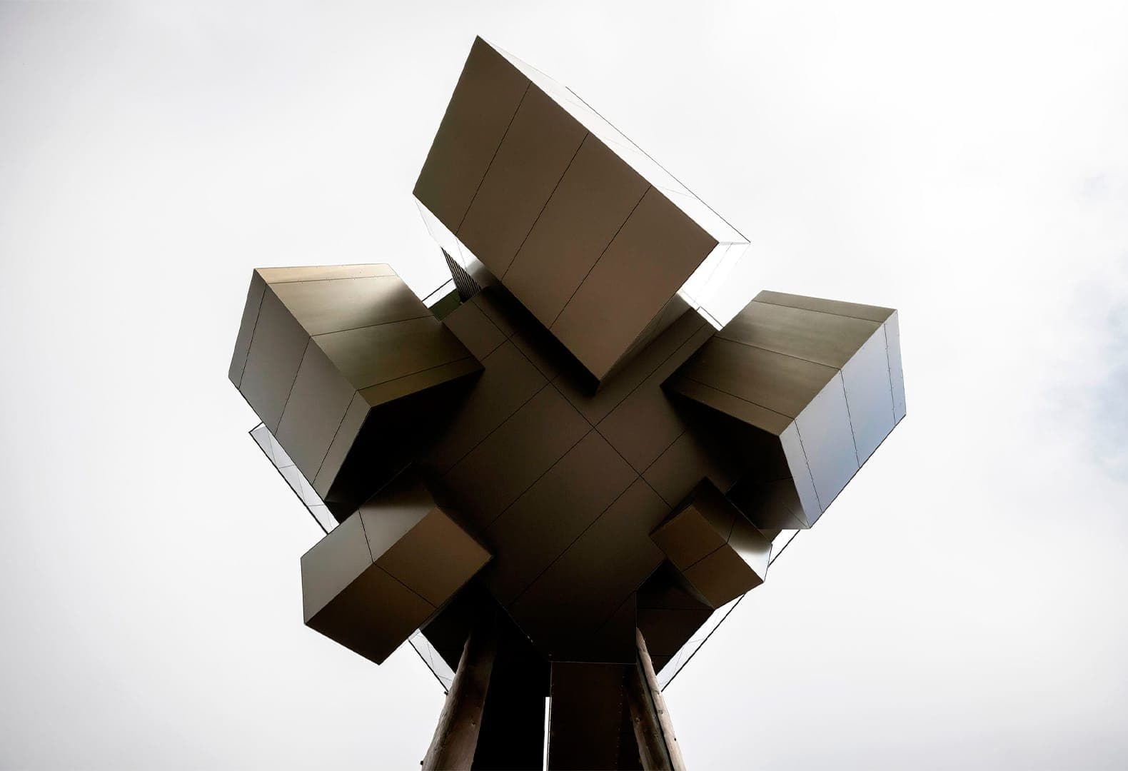 Расширение отеля Hubertus по проекту архитекторов noa*