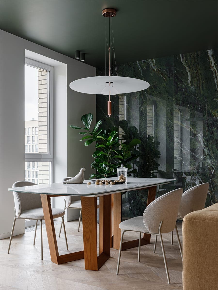 От изумрудного до оливкового: все оттенки зеленого в интерьере московской квартиры — проект студии дизайна BALCON